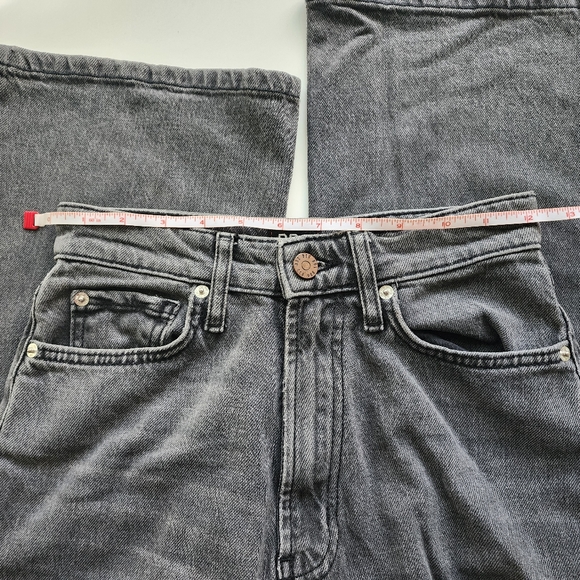 Urban Outfitters BDG Jeans Womens 24 Waist Black Distressed Stretch Highwaist - Picture 6 of 7